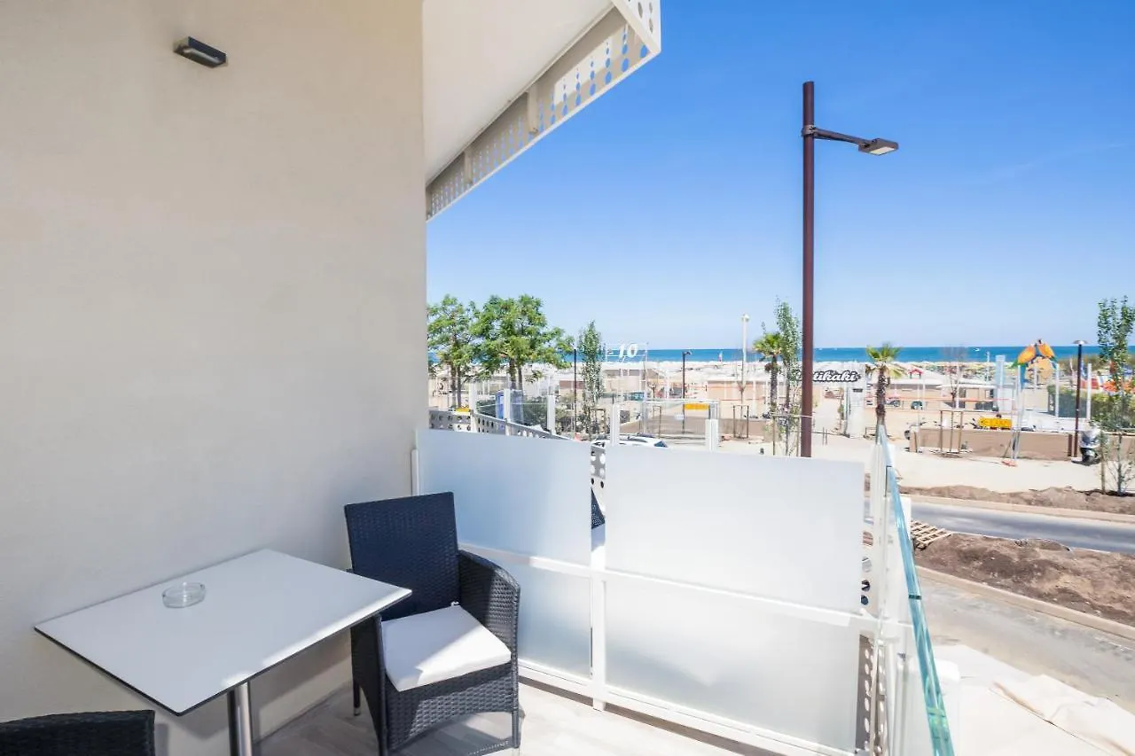 Hotel Baby Rimini 4*,